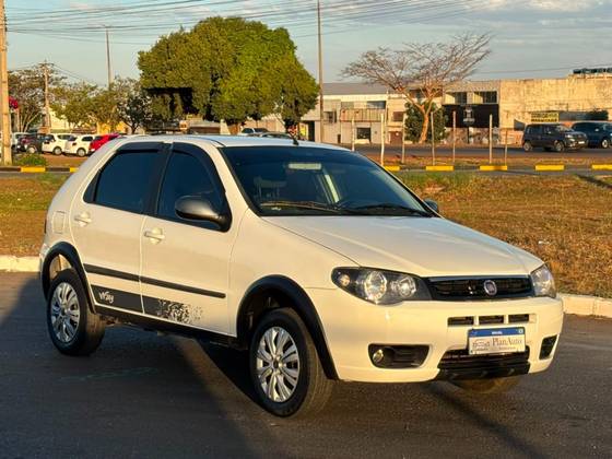 FIAT PALIO 1.0 MPI FIRE WAY 8V FLEX 4P MANUAL FIAT PALIO 1.0 MPI FIRE WAY 8V FLEX 4P MANUAL